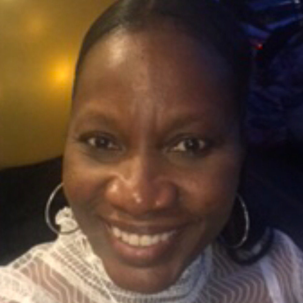 Meet your Posher, Julie